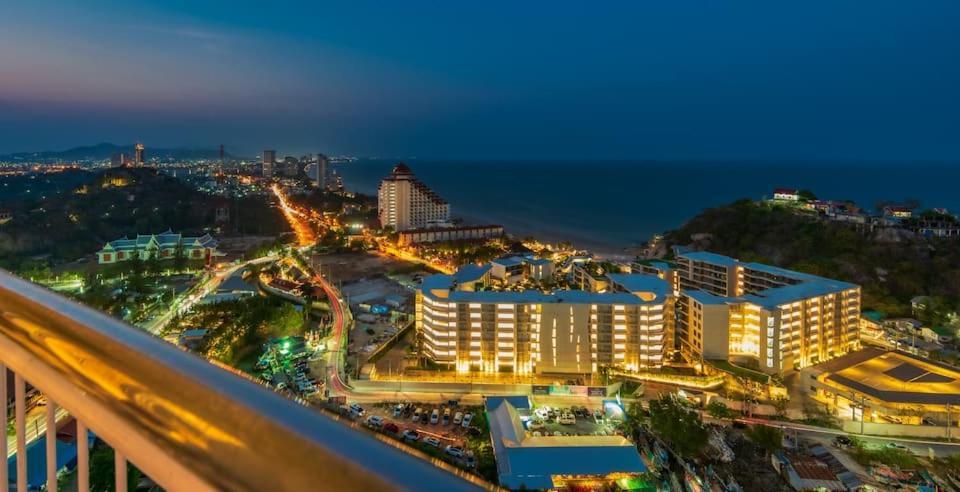 Hua Hin Veranda Beachfront Living Buitenkant foto